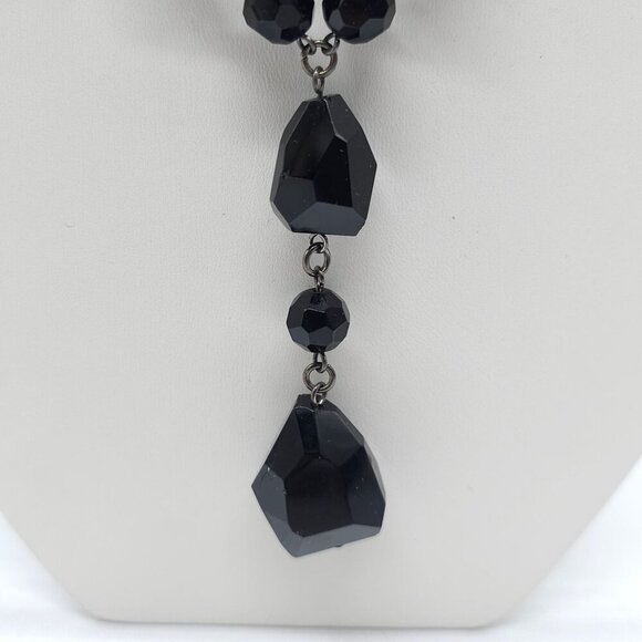 Black Beaded Faceted Necklace With Drop Pendant with Adjustable Chain Vintage - Picture 2 of 6